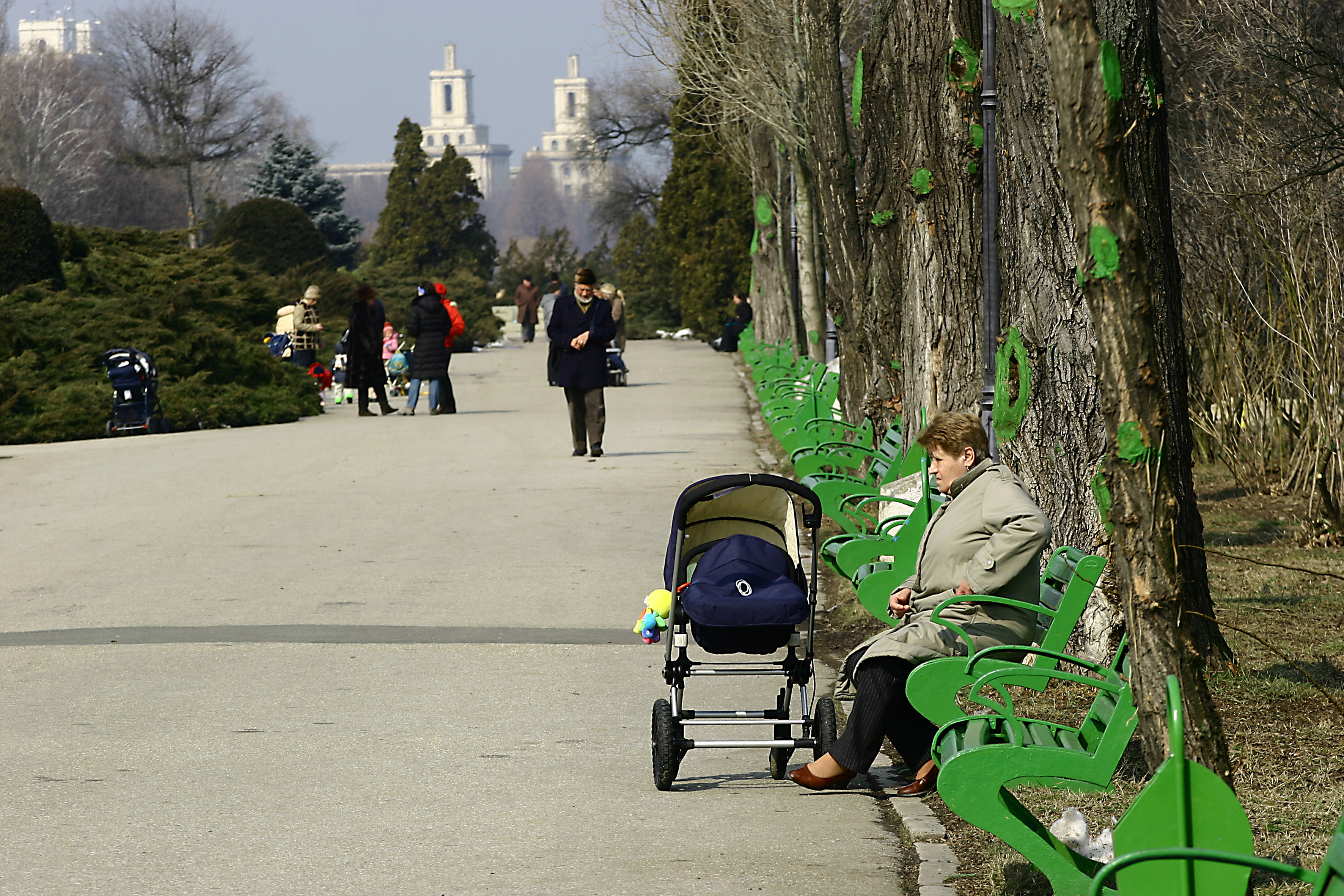 Apar gradinite ecologice in parcurile Capitalei!