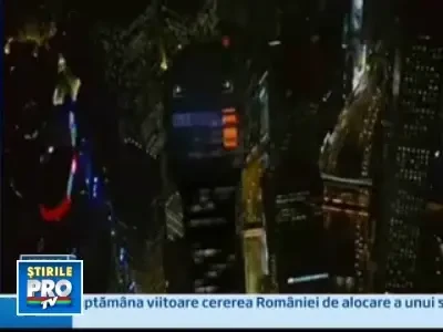 Dakota Fanning, look spectaculos in "Razboiul mintii"