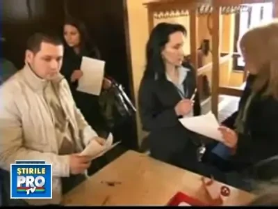 Ai vrea sa calatoresti gratuit cu avionul si sa primesti salariu?