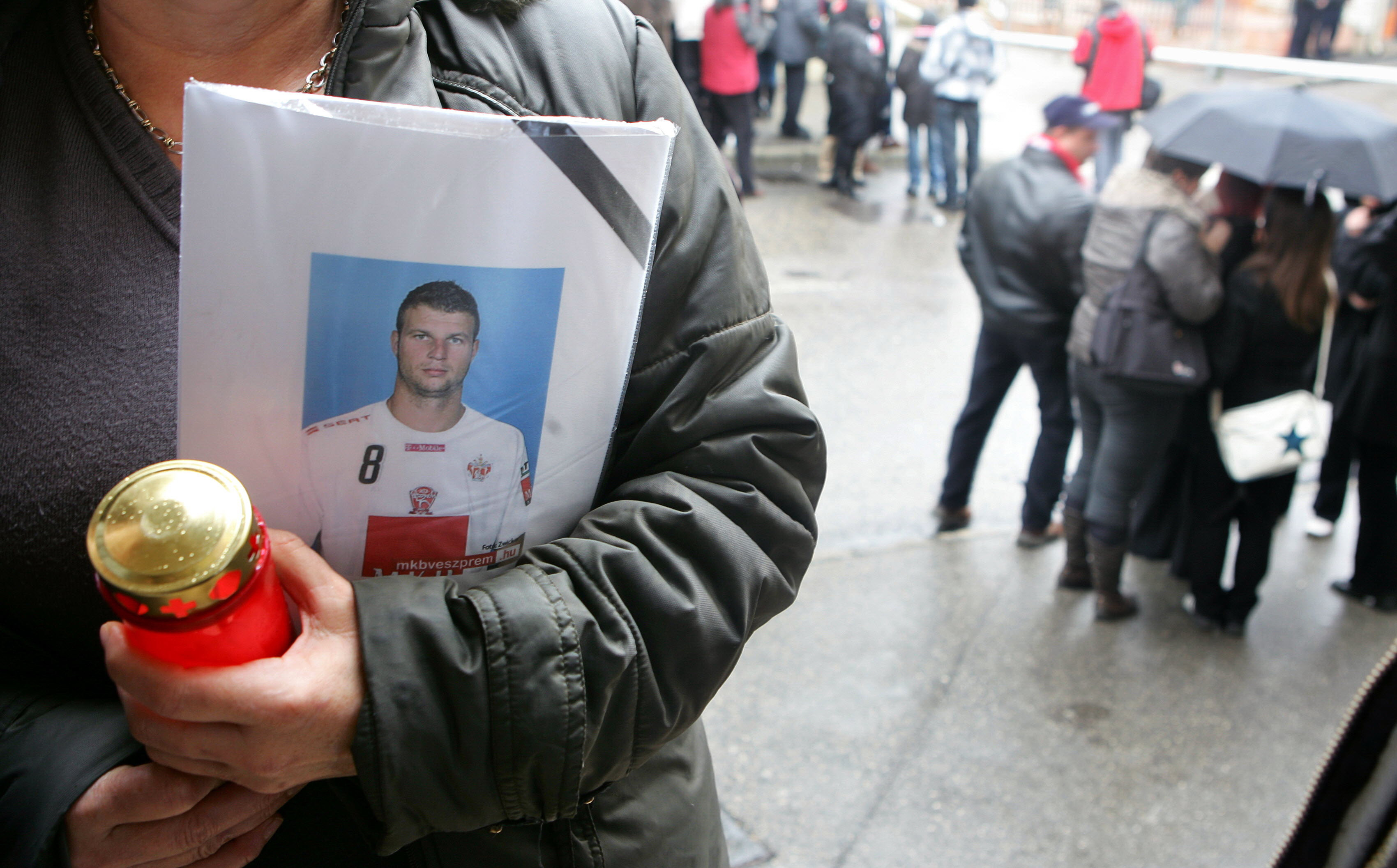 Federatia Sarba de Handbal va organiza un turneu in memoria lui Cozma