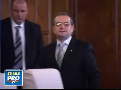 Emil Boc: Uniunea ar putea sa ne taie fondurile europene