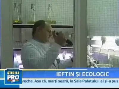 Pot oare algele sa salveze iarasi planeta?