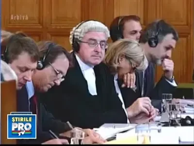 Tariceanu il ameninta cu tribunalul pe Boc, in urma scandalul Sterling