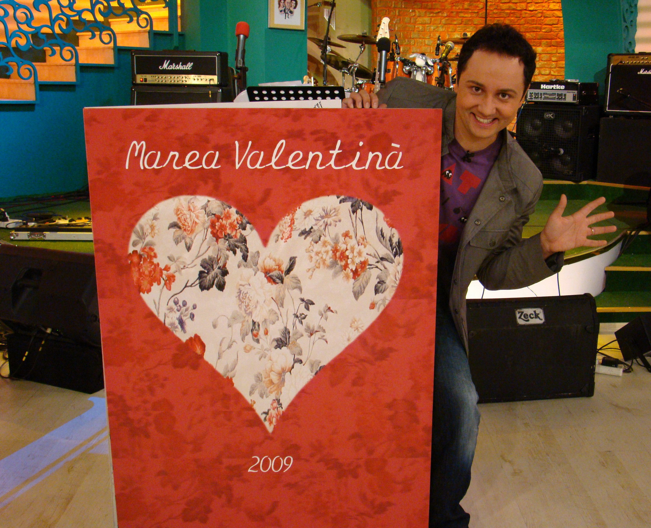 Se da Marea Valentina de la Happy Hour!