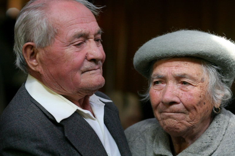 Nu doar tinerii sarbatoresc Ziua Indragostitilor!