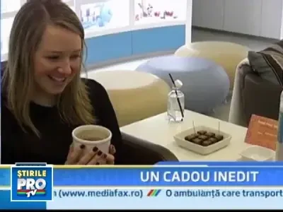 De Valentine's poate faci o baita in ciocolata si un masaj cu zahar!