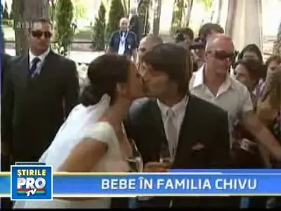 Adelina, sotia lui Cristi Chivu, a nascut o fetita!