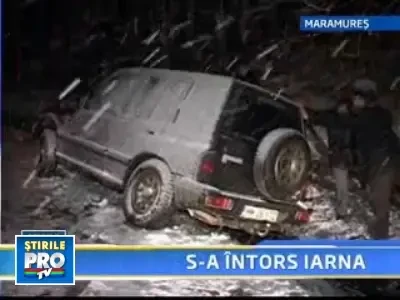 Iarna grea pe soselele din Arad, Bistrita, Cluj si Maramures