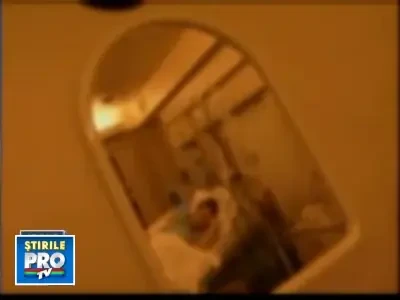 Vezi poze incredibile cu burta mamei octupletilor, inainte de nastere