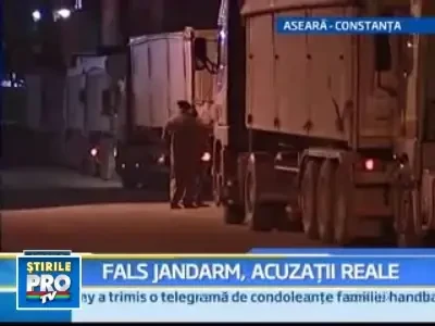S-a dat drept jandarm, dar cel mai probabil va ajunge dupa gratii!