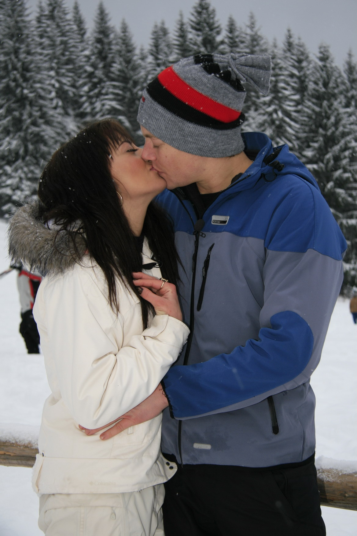 Cheeky Gabriela si noul ei iubit, in exclusivitate la Happy Hour