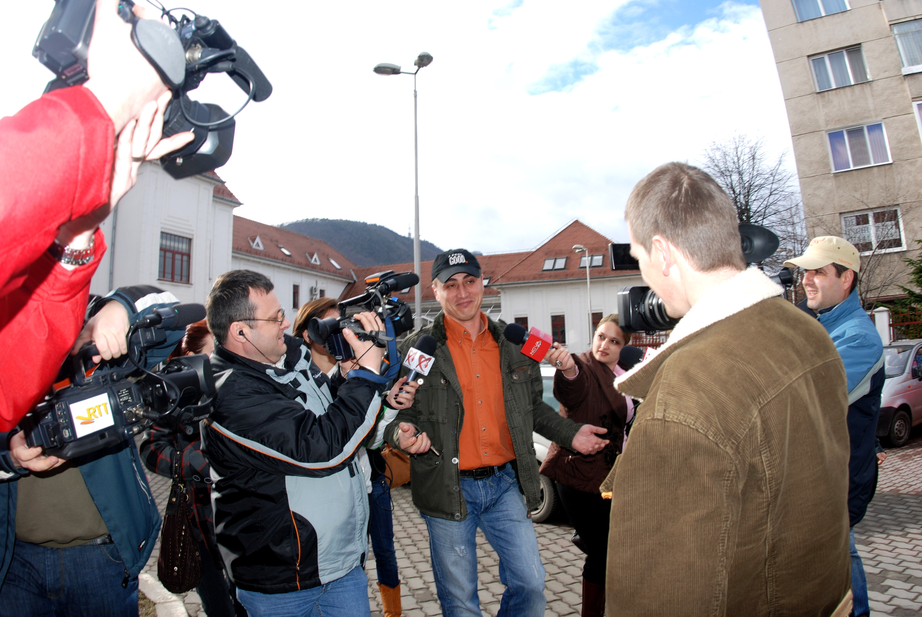 23 martie - primul termen de judecata pentru Cioaca si hackerul Adrian Nitu