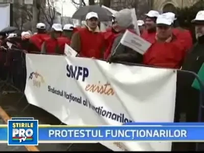 Functionarii publici in strada! Vor sporuri si plata orelor suplimentare