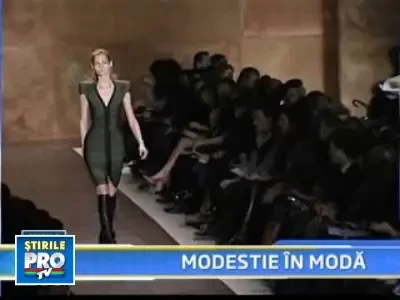 Moda in vremuri de recesiune. Fuste mai scurte, bluze transparente?