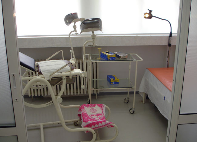 Medicul ginecolog care a intrat beat in spital a fost sanctionat