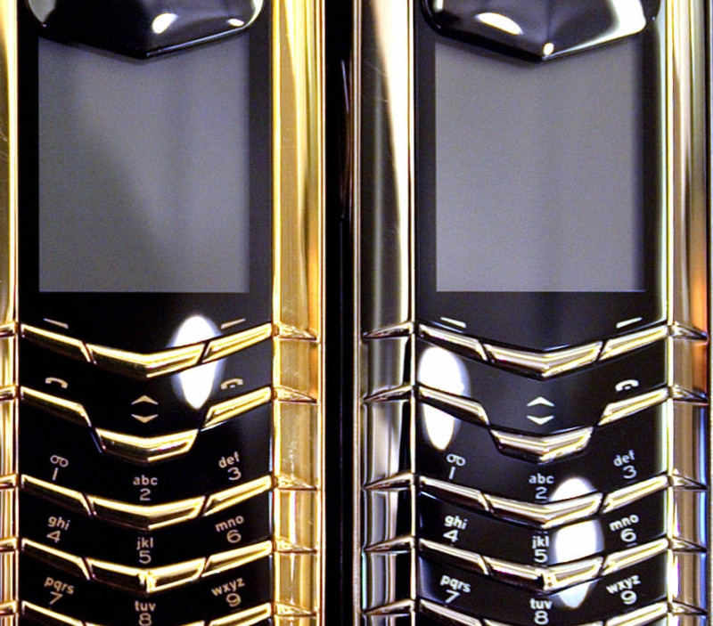 Care sunt cele mai scumpe telefoane mobile, la vanzare in Romania?