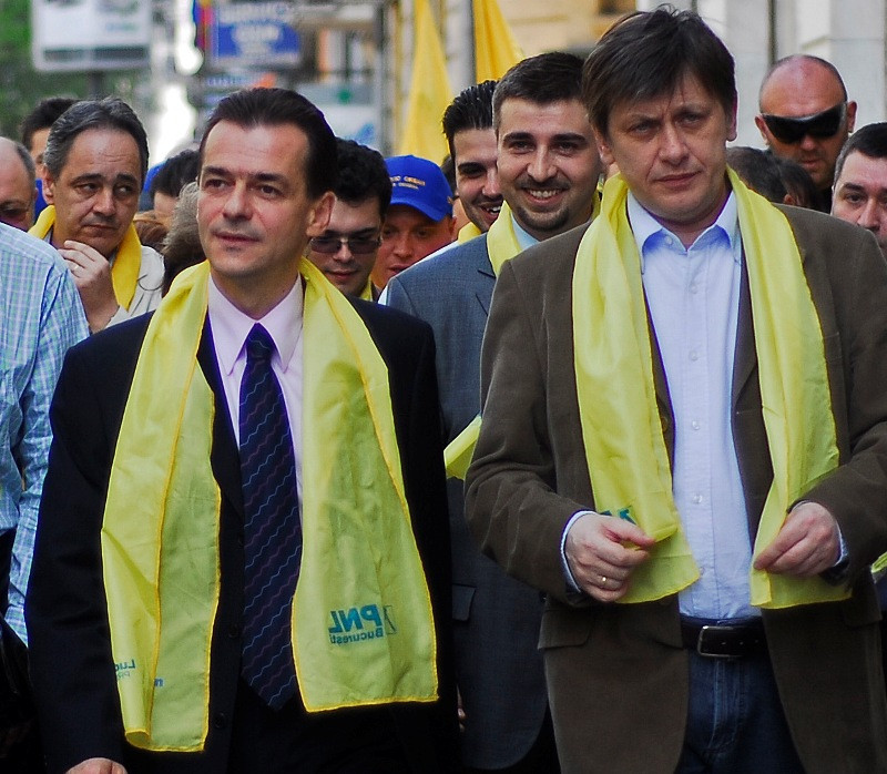 Ludovic Orban si Crin Antonescu si-au anuntat candidatura la sefia PNL