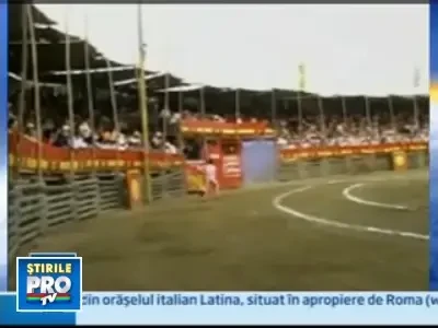 Imagini socante in Mexic! Un taur a fugit din arena si a ranit o femeie