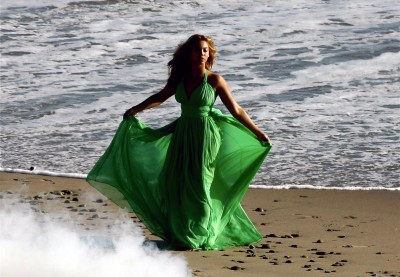 Beyonce scoate un nou videoclip. ProFM iti arata imagini