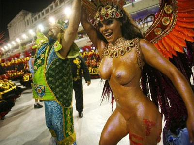 Carnavalul de la Rio sfideaza criza mondiala