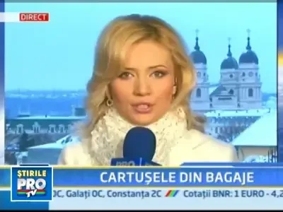 Arsenal de razboi gasit asupra unei tinere de 23 de ani