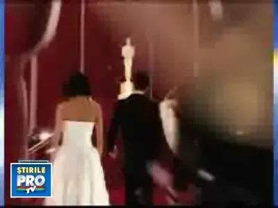 Hugh Jackman, dezbracat la Oscaruri!