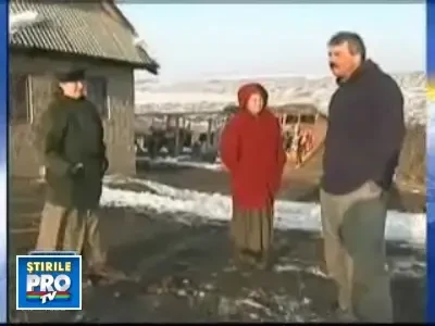 La limita imposibilului! Traieste in acelasi timp cu 2 surori. Au 12 copii