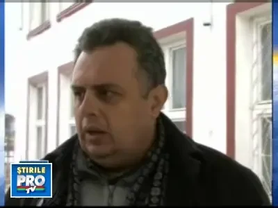 Educatie cu pumnul! Un profesor a batut un elev pana l-a umplut de sange!