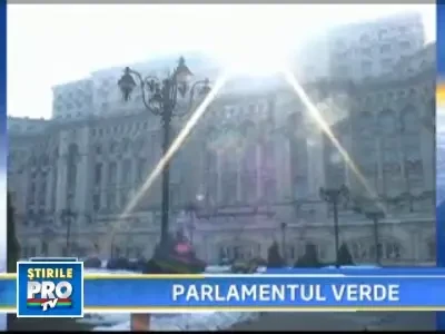 Deputatii romani vor sa-si incarce laptopurile la soare!