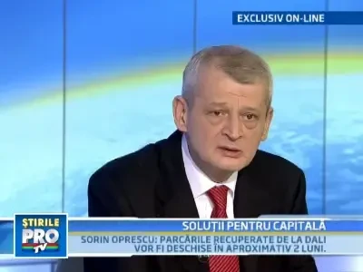 Sorin Oprescu: Trotuarele din Bucuresti vor fi spalate cu detergent