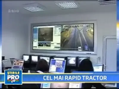 Asta da "minune"! A atins 84 de kilometri pe ora cu tractorul