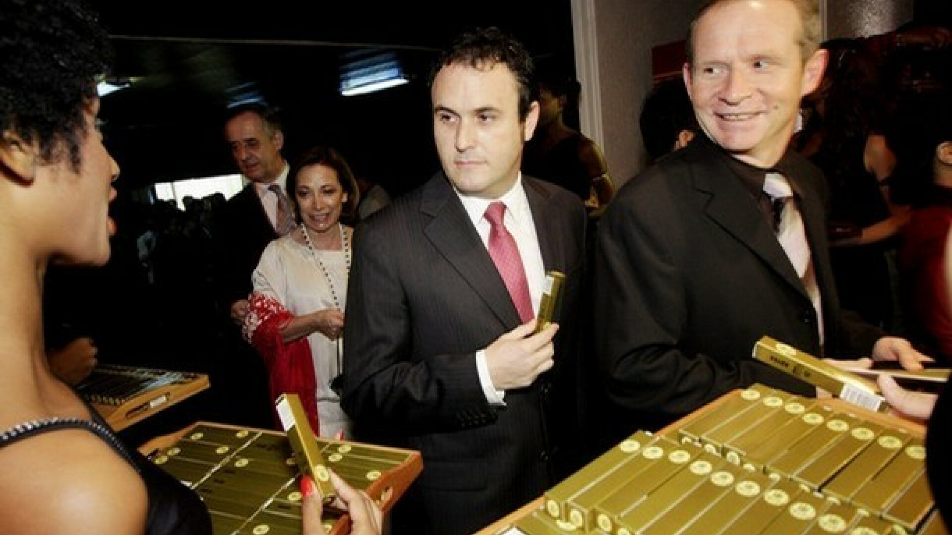 Ai da 350.000 de euro pe o cutie de trabucuri?