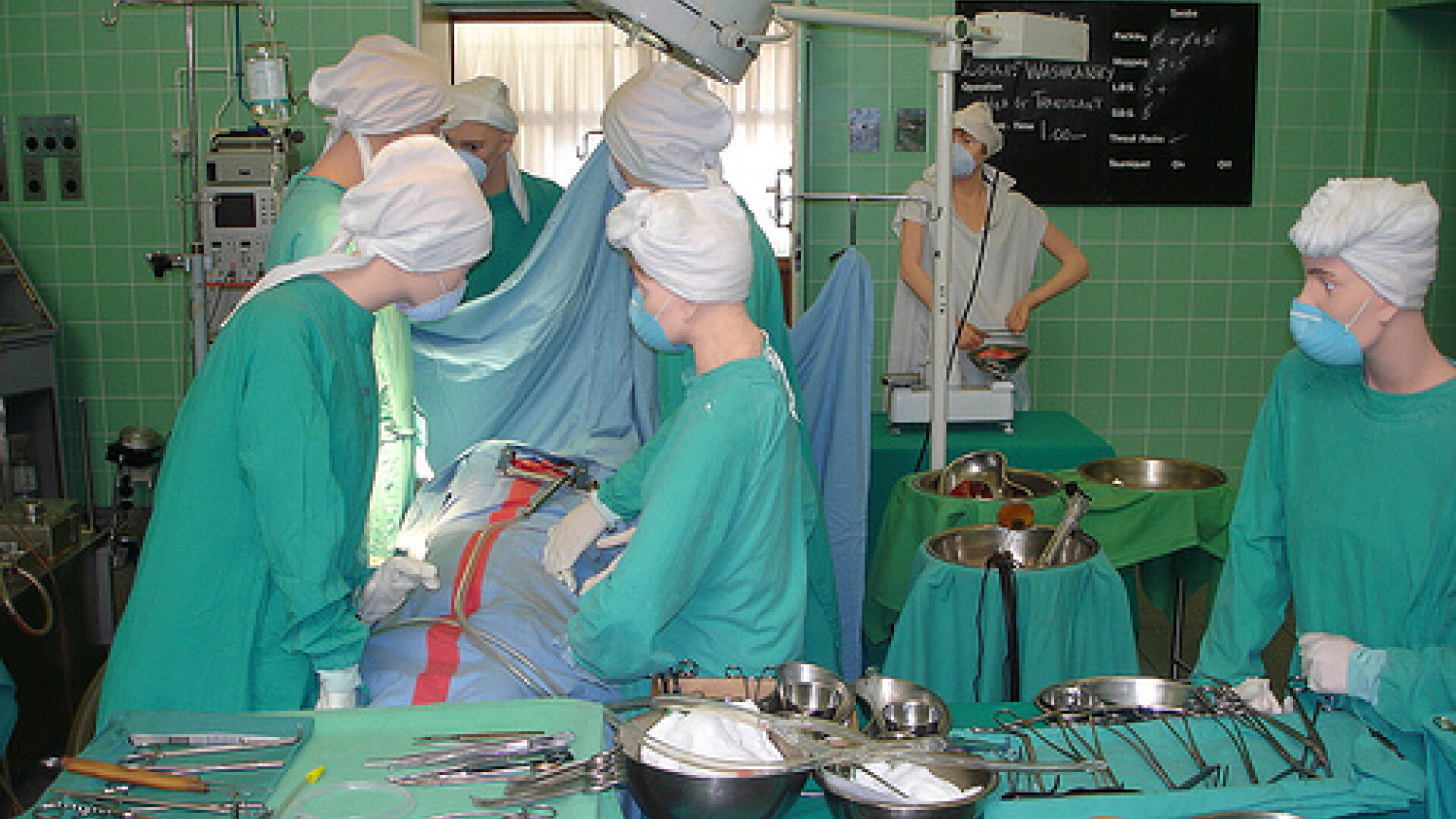 Lipsa banilor pune in pericol viata celor care au nevoie de transplant