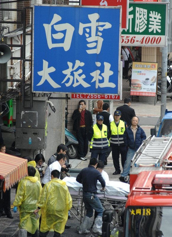 Sapte morti in urma unui incendiu la un hotel din capitala Taiwanului