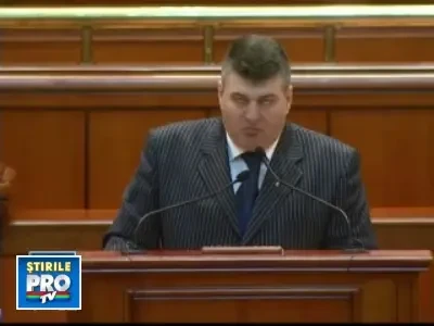 Deputatii au votat PENTRU urmarirea penala a lui Adrian Nastase!