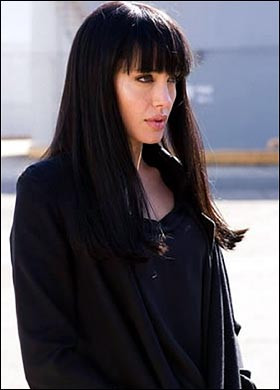 Angelina Jolie sau cum sa slabesti zece kilograme in 21 de zile!