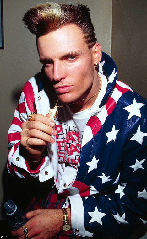Vanilla Ice isi cere scuze pentru hitul "Ice Ice Baby"