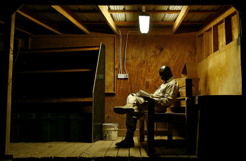 Soldati britanici ucisi intr-o baza militara din Irlanda de Nord