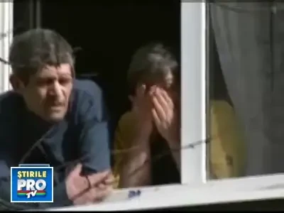 A cazut de la etajul 8