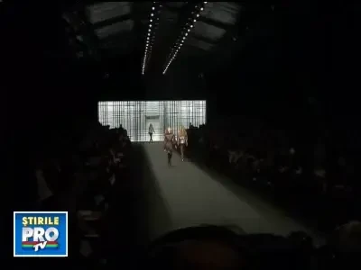 Saptamana modei continua la Paris!