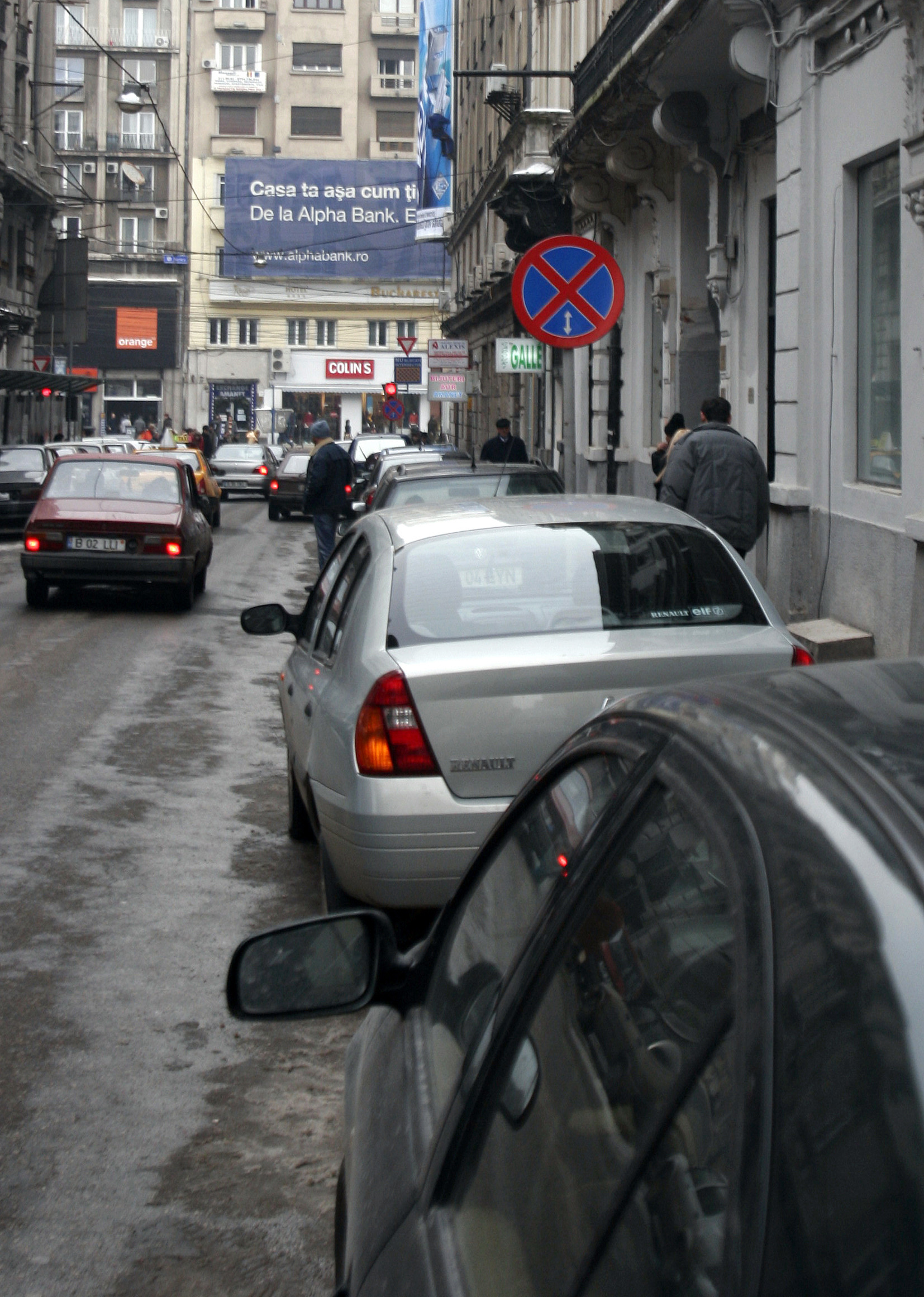 Amenzi in Bucuresti, pentru cei care blocheaza locurile de parcare publice