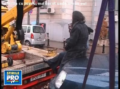 Soferita cu tupeu, ma cocot unde vreau eu!