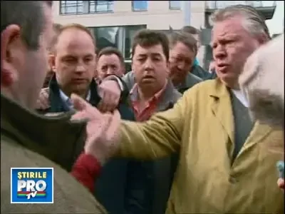 Caii, la pretul unui mobil: au ajuns sa coste 40 de dolari