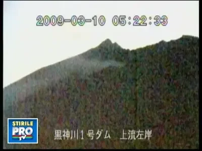 IMAGINI SPECTACULOASE! Eruptia vulcanului Sakurijama din Japonia!
