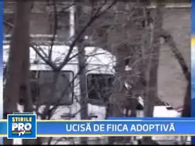 Fata de 15 ani a marturisit ca si-a ucis mama cu un topor!