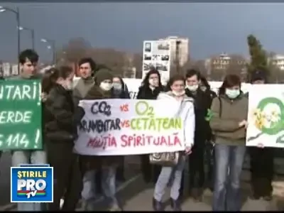 "Vrem copaci si vrem sa respiram!" Miting pro spatii verzi
