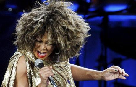 Tina Turner si-a anulat concertele din Londra din motive de sanatate!