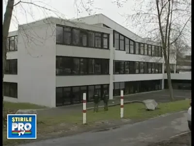 Macel intr-o scoala din Germania: 17 morti, inclusiv atacatorul!