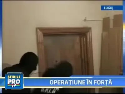 Descinderi in forta in vestul tarii! Politistii la vanat de hackeri