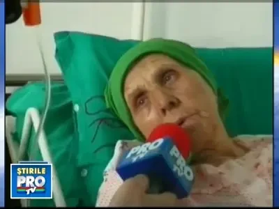 Meci de Local Kombat la un azil, intre doua batrane de 82 si 72 de ani!